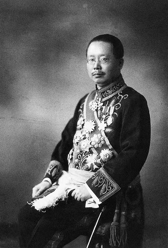 新澳門精準(zhǔn)四肖期期中特公開，澳門精準(zhǔn)四肖期期中特公開揭曉
